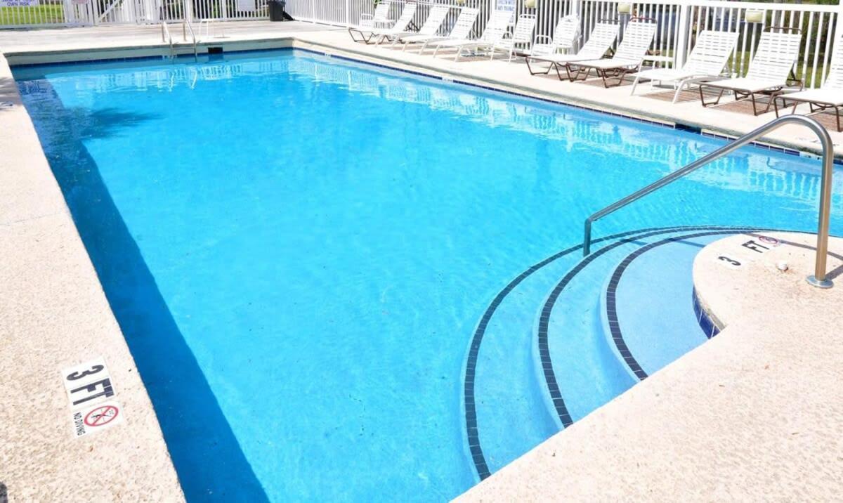 Cherry Grove Villa Close To Beach W Pool Myrtle Beach Extérieur photo